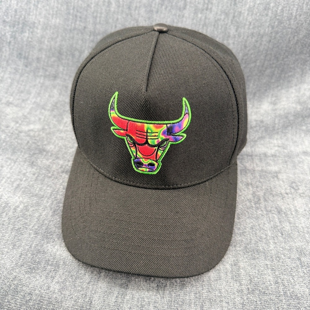 Pro Standard Chicago Bulls Snapback Hat Black Multicolor Logo NBA Adjustable Cap